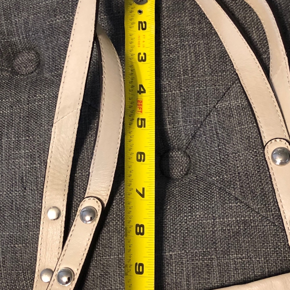 B makowsky Handbag - Picture 7 of 11